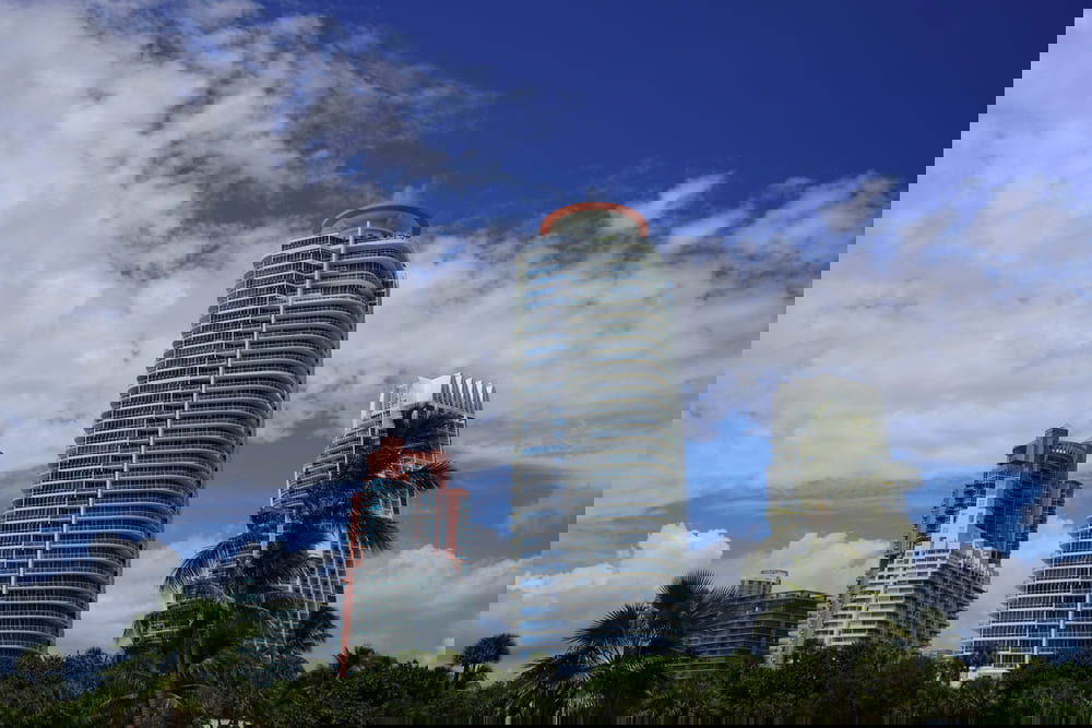 Building photo 5